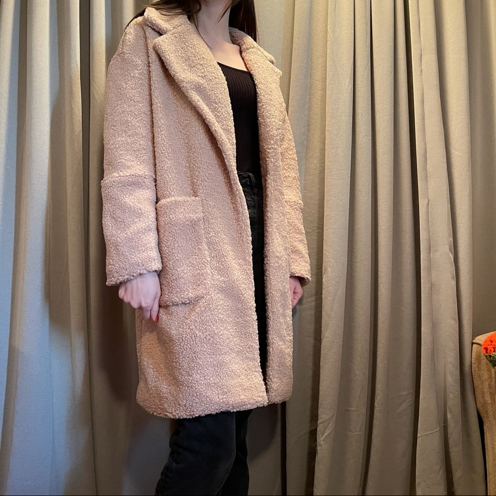 NWT lightweight teddy coat. Blush, size M